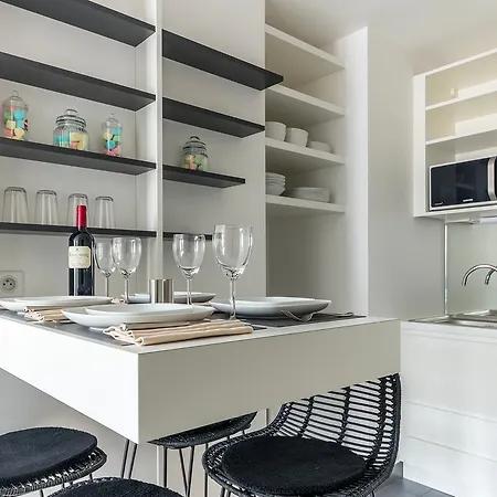 Hotel apartamentowy Palais Etoile *