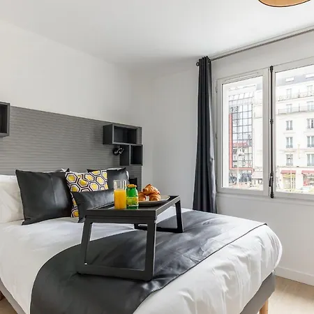 Palais Etoile * Paryż