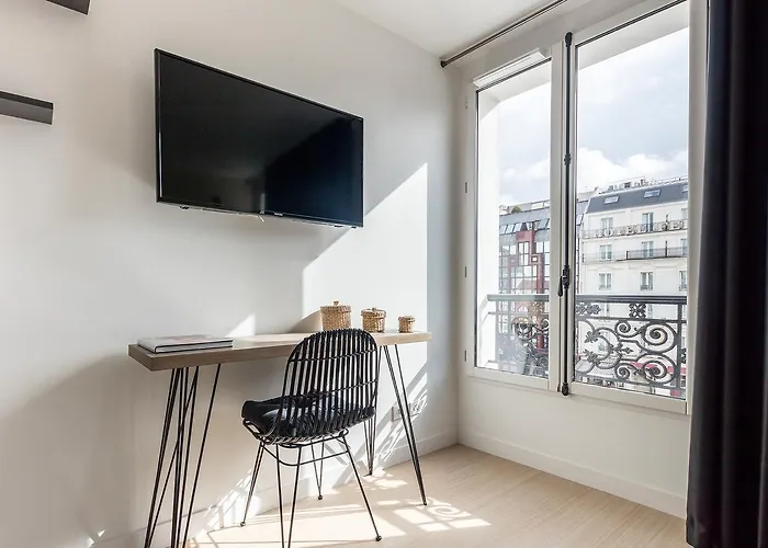 Palais Etoile * פריז