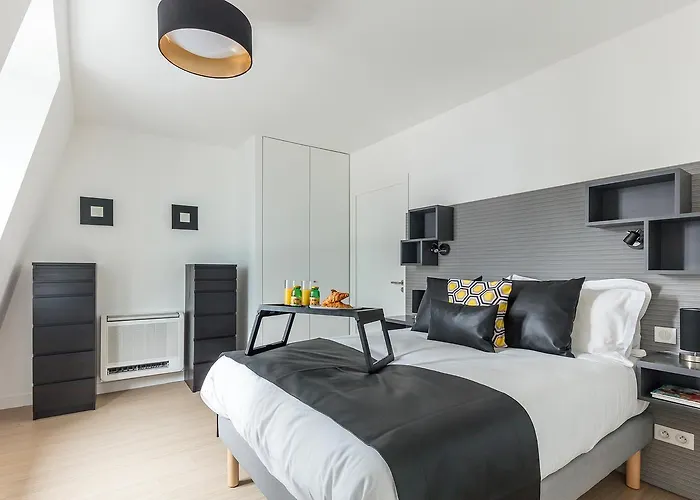 Palais Etoile Aparthotel *