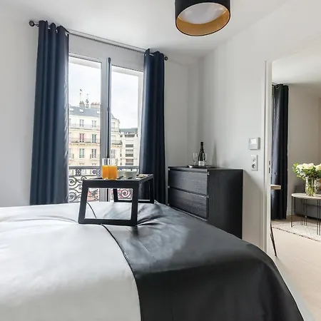 Palais Etoile Aparthotel *